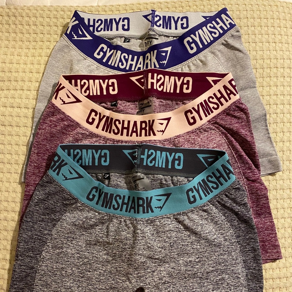 Gymshark short 4” bundle of 3 (medium)